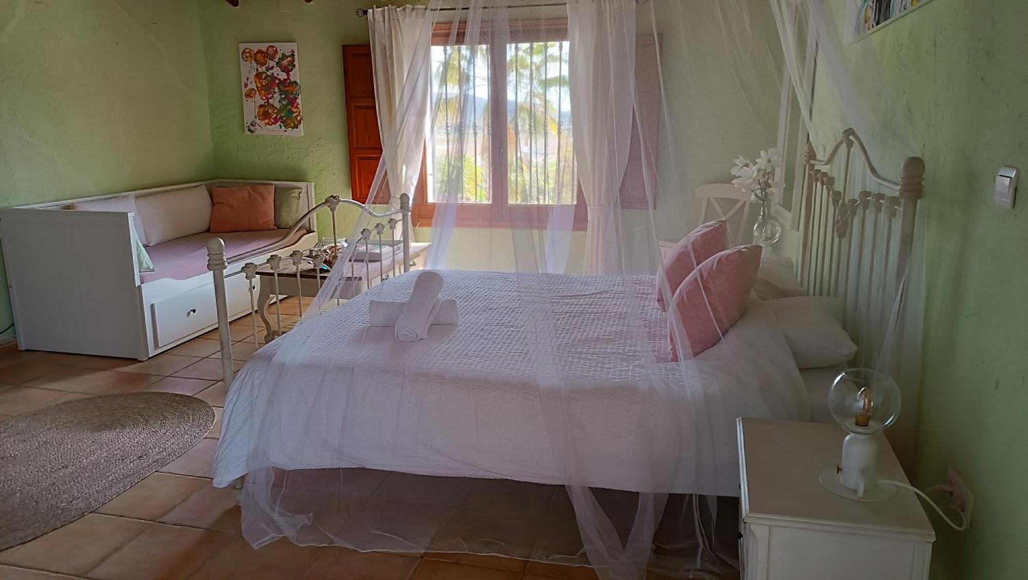 Couette-café Sunny Vista 3*
